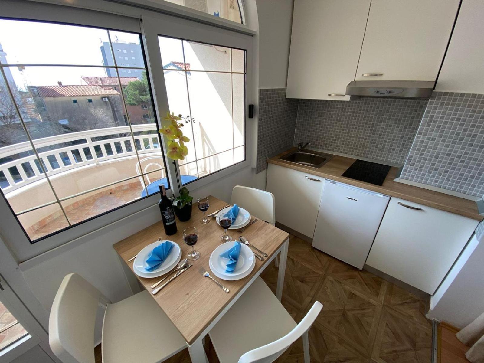 Apartments Kovac มาคาร์สกา ห้อง รูปภาพ